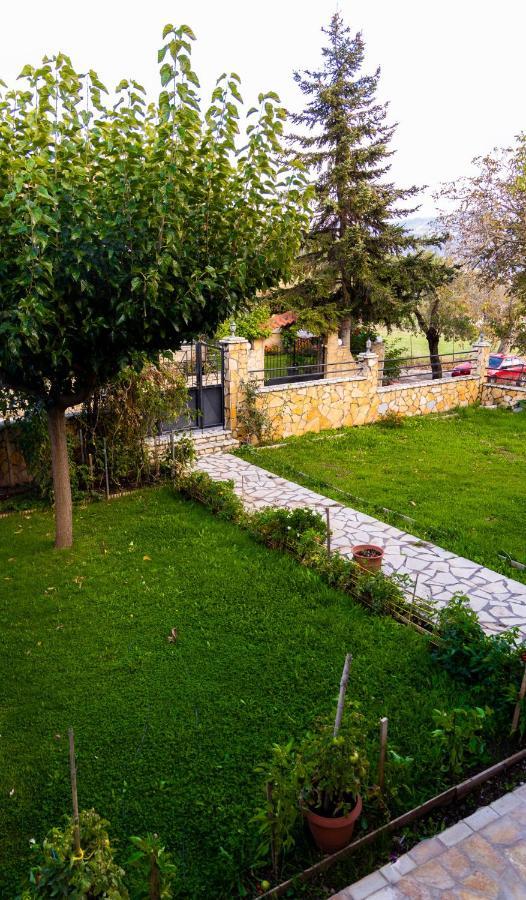 Ξενώνας Βυσωκά Kalavryta Exterior photo